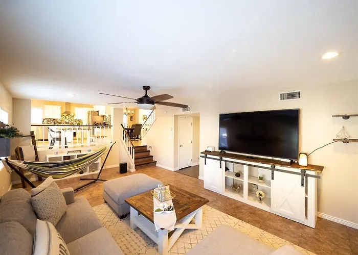 Spacious House With Pool Heater, Hot Tub, Billiards * Phoenix